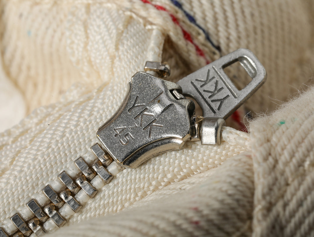 Colored-Yarn White Denim Cargo jeans