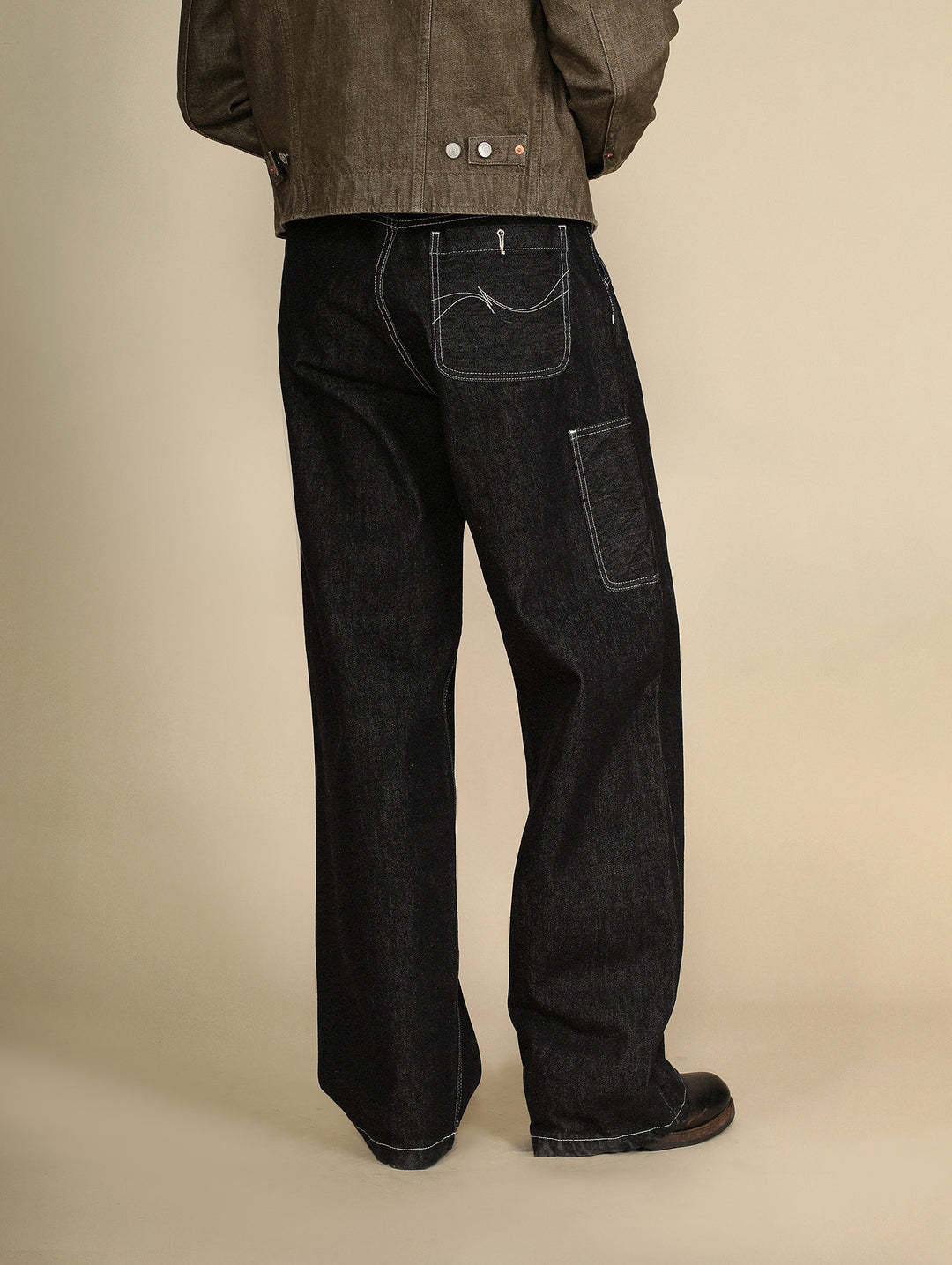 "Sun Never Sets" Wide-Leg jeans