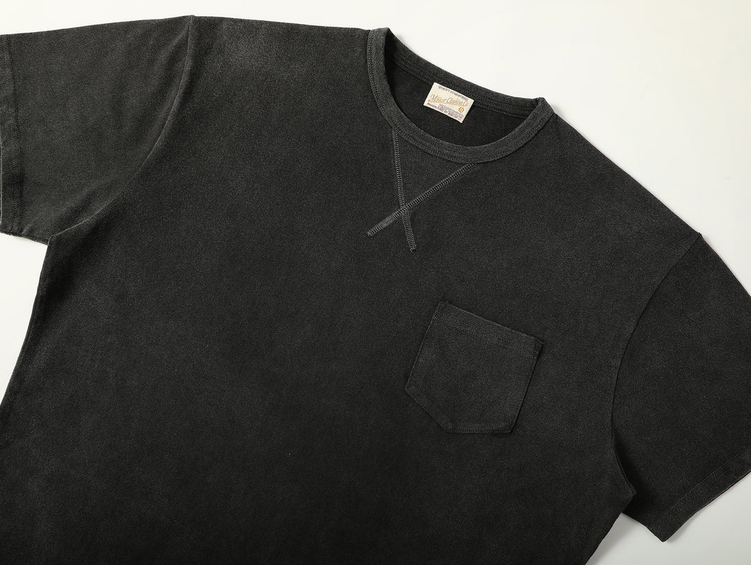 Single Pocket Basic T-Shirt-Grey