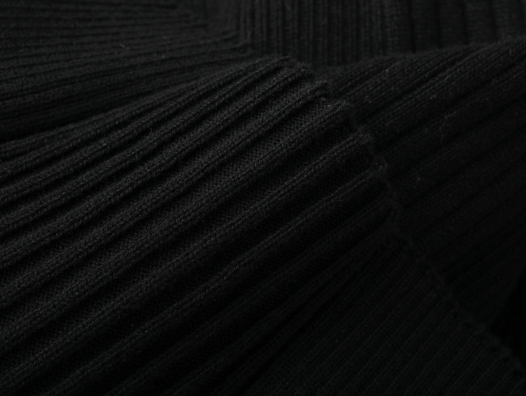 Slim-Fit Ribbed Sport Sweater-Black