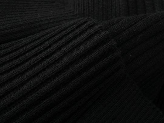 Slim-Fit Ribbed Sport Sweater-Black