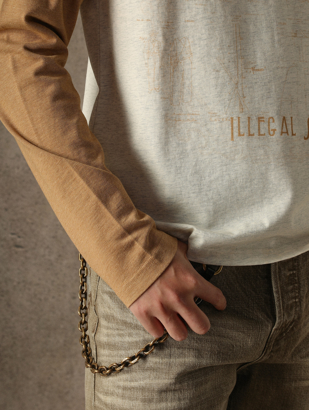 “Expired Patent Club” Raglan Sleeve T-shirt