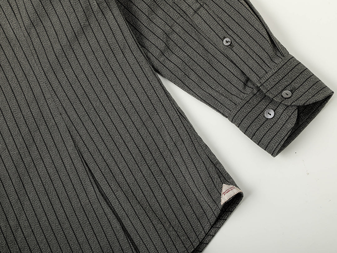 Long-Point Button-Down Work shirt
