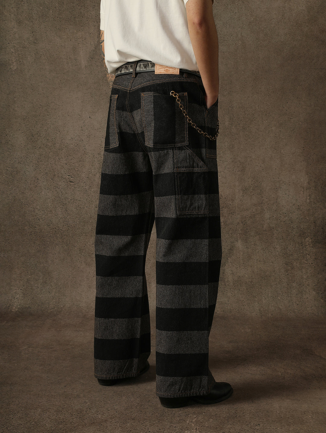 Salt-and-Pepper Selvedge Trim Prison jeans