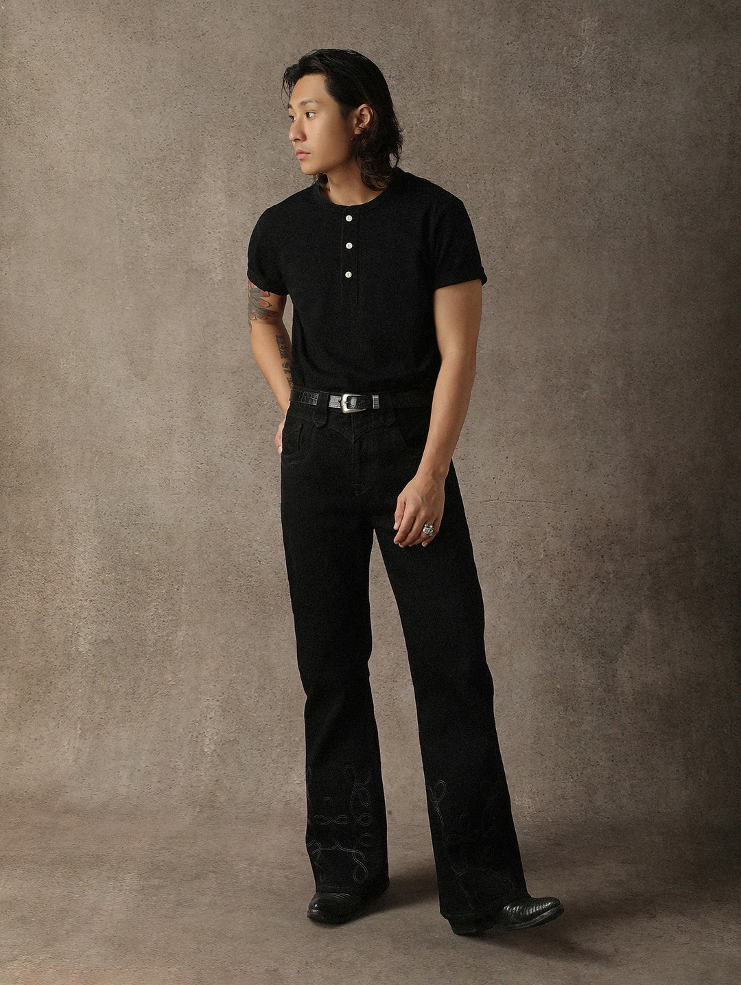 Three-Color Regular-Fit Henley T-shirt-Black