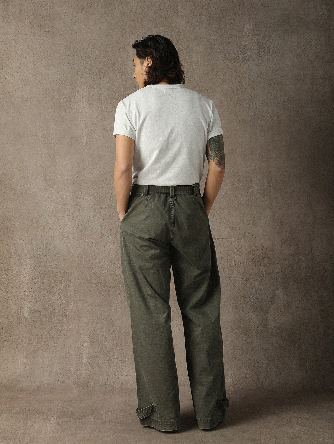 Three-Color Regular-Fit Henley T-shirt-Black