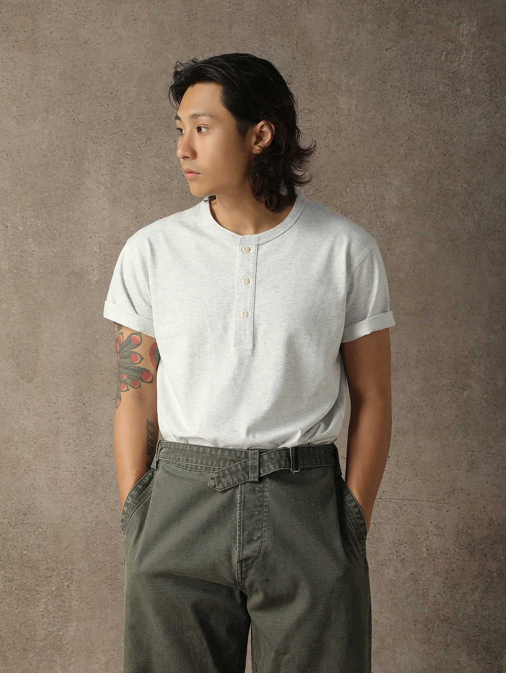 Three-Color Regular-Fit Henley T-shirt-Gray