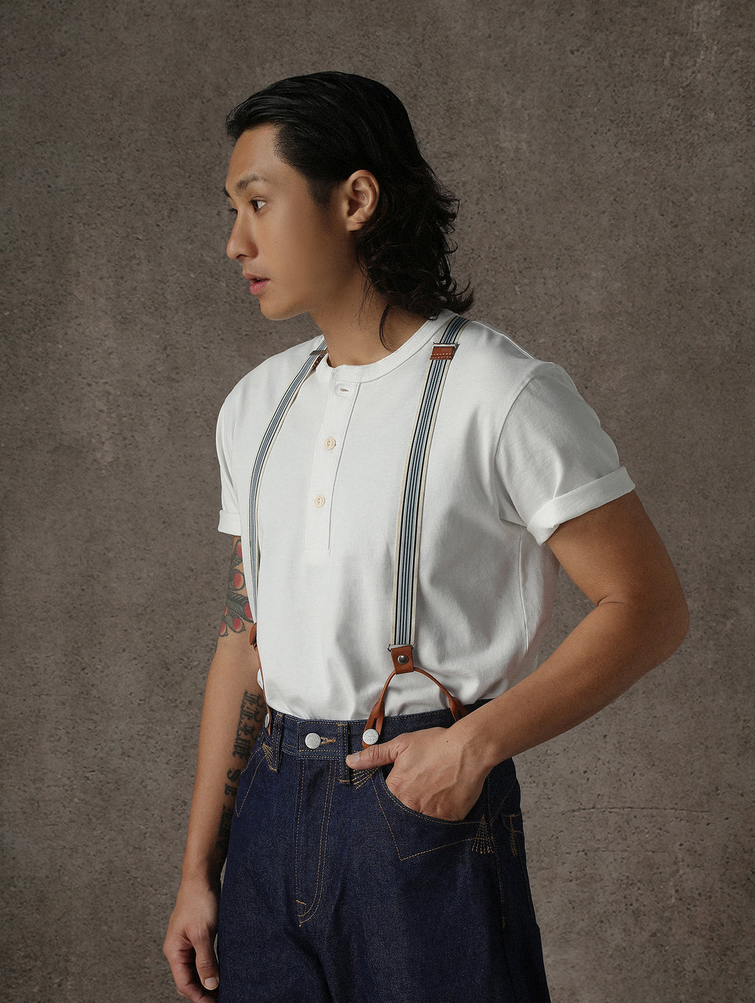 Three-Color Regular-Fit Henley T-shirt-Black