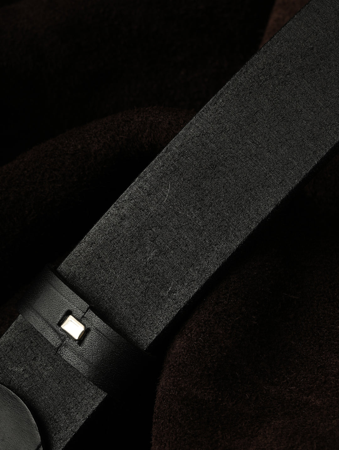 Iris Stainless Steel Pin Buckle Vintage Belt-Hand-Debossed Lines