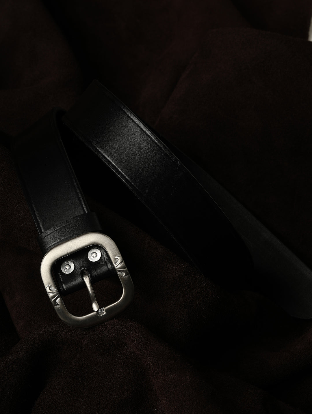 Iris Stainless Steel Pin Buckle Vintage Belt-Hand-Debossed Lines
