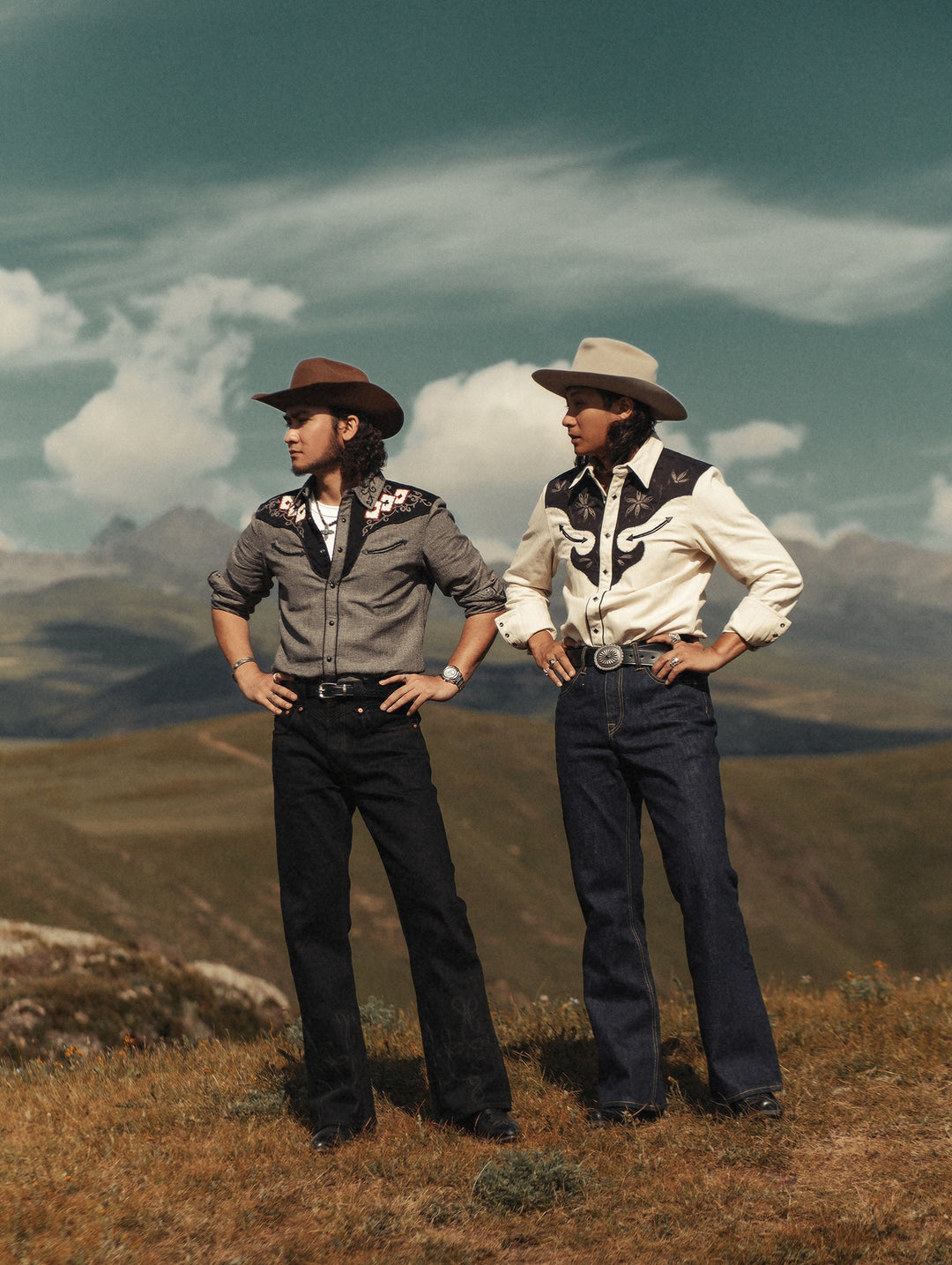 Mvc&Co. Gambler Card Pattern Embroidered Shirt