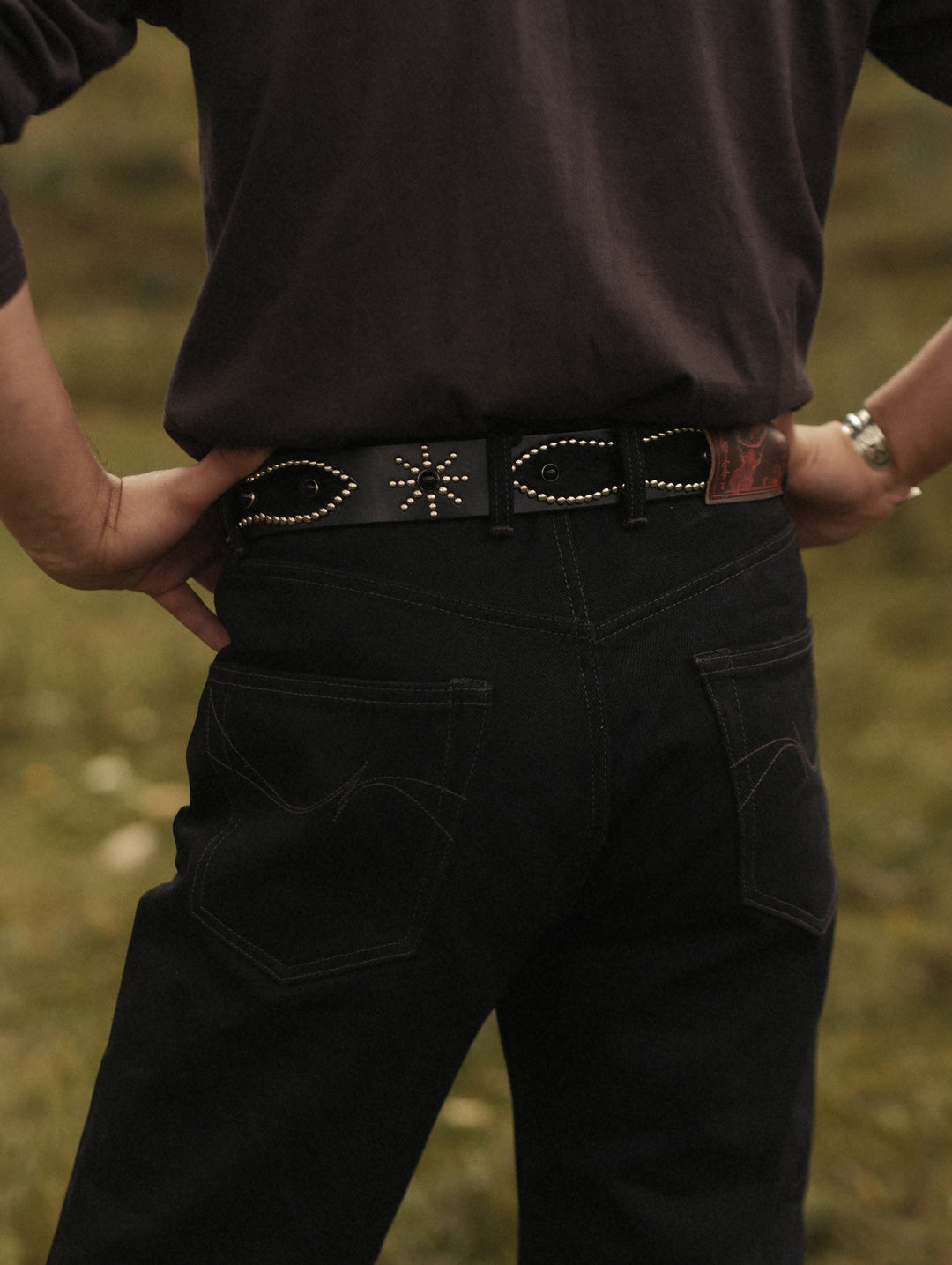 Western-Engraved Pin-Buckle Leather Belt