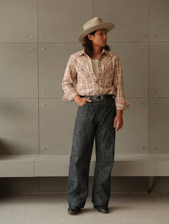 16OZ "UNAUTHORIZED" 705 Wide-Leg jeans