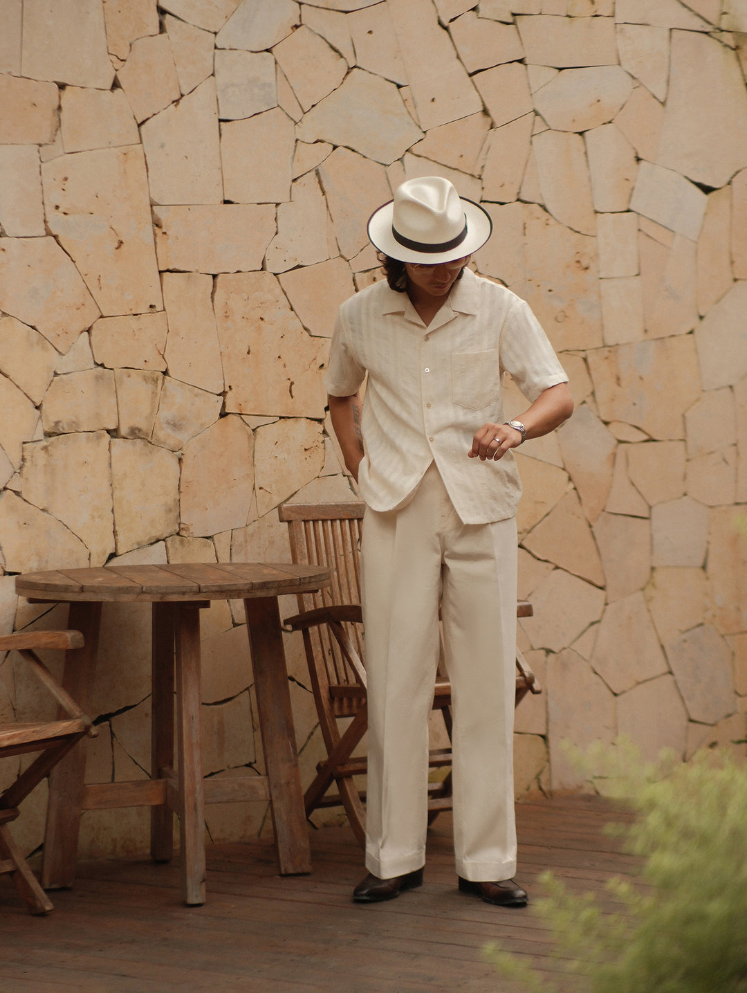 Cottonseed hull white chino jeans