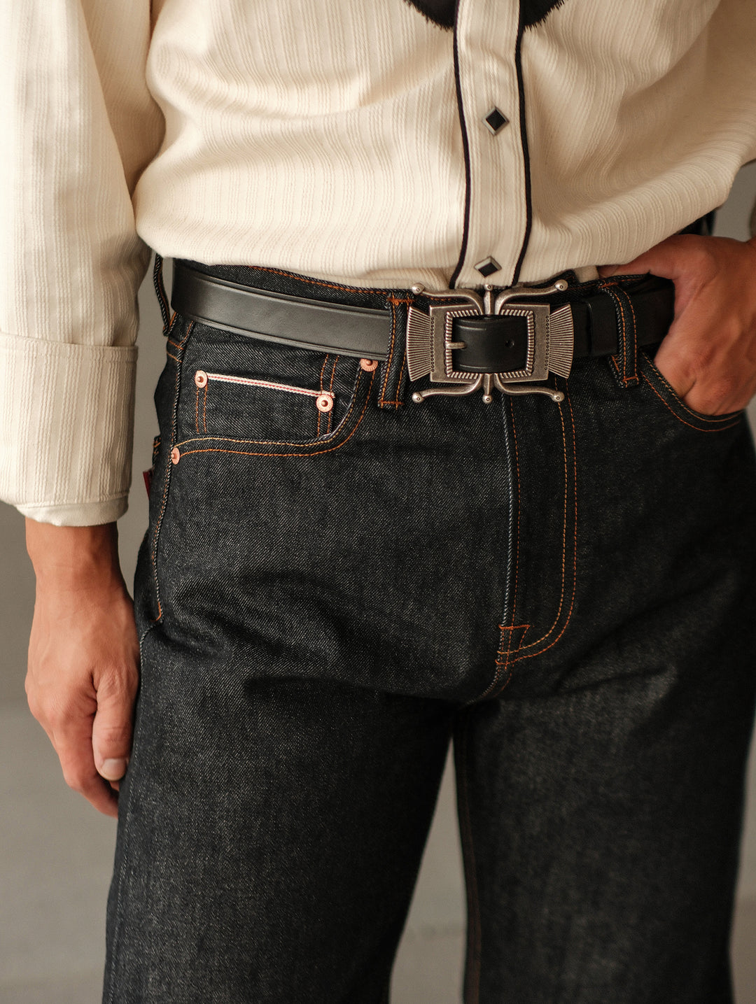 15.5OZ Classic 701 Straight-Fit jeans-Regular Wash