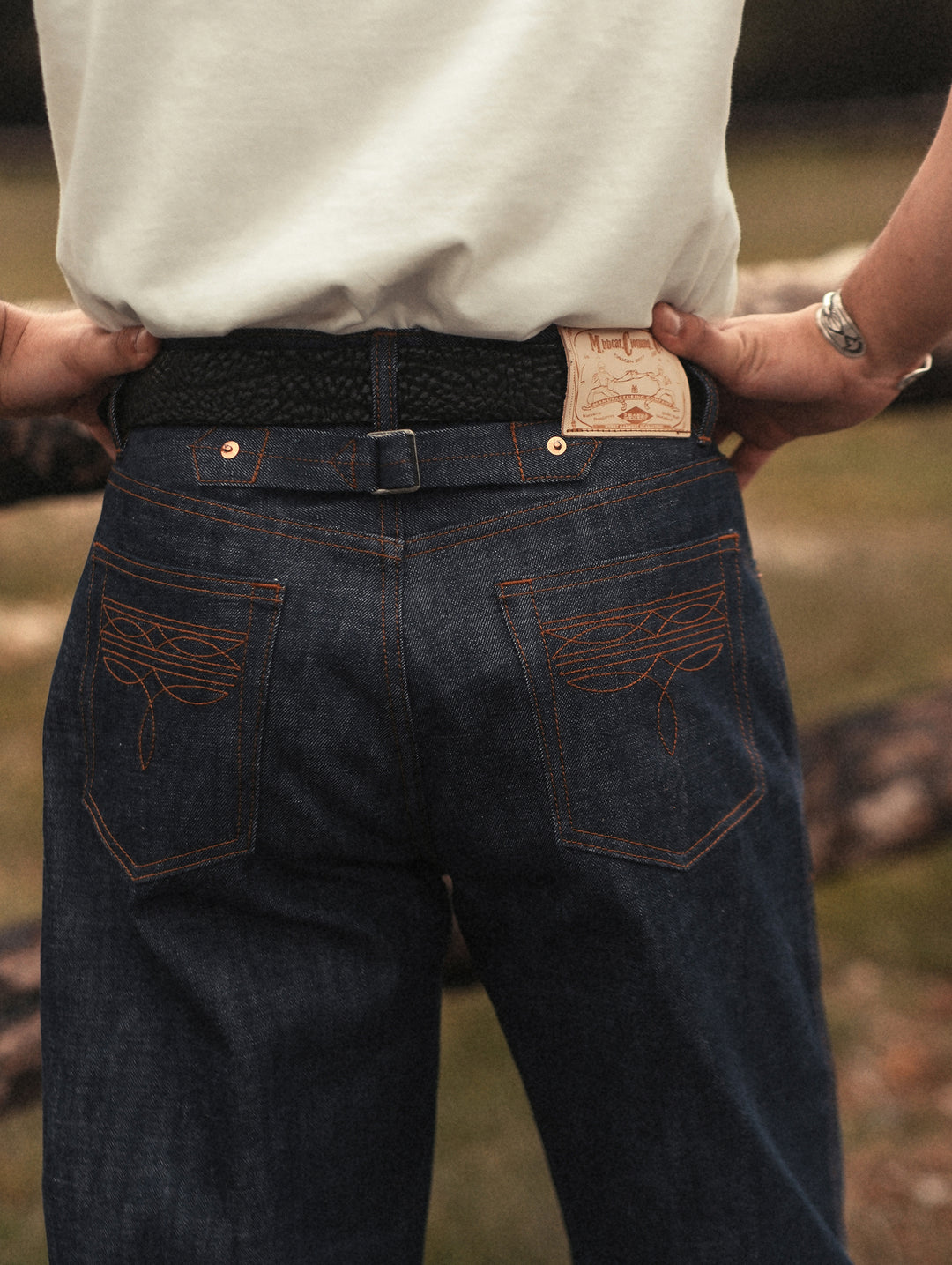 Brass Pin-Buckle Bison-Embossed Leather Belt-Square Buckle