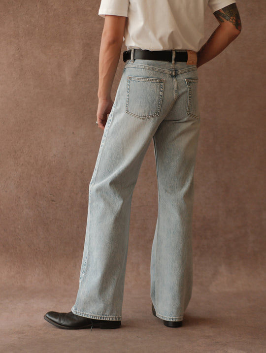 Ice Blue Washed Wide-Leg jeans