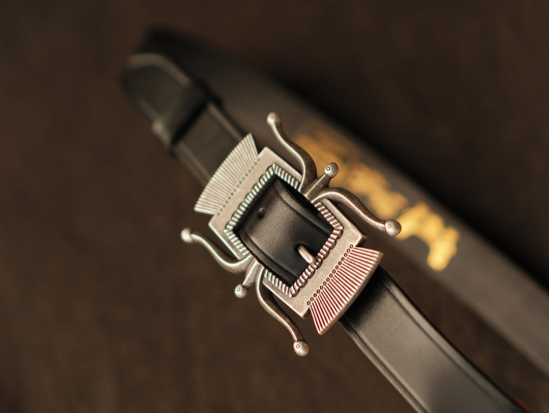 Octopus-shaped Buckle Belt-Hand-Debossed Lines