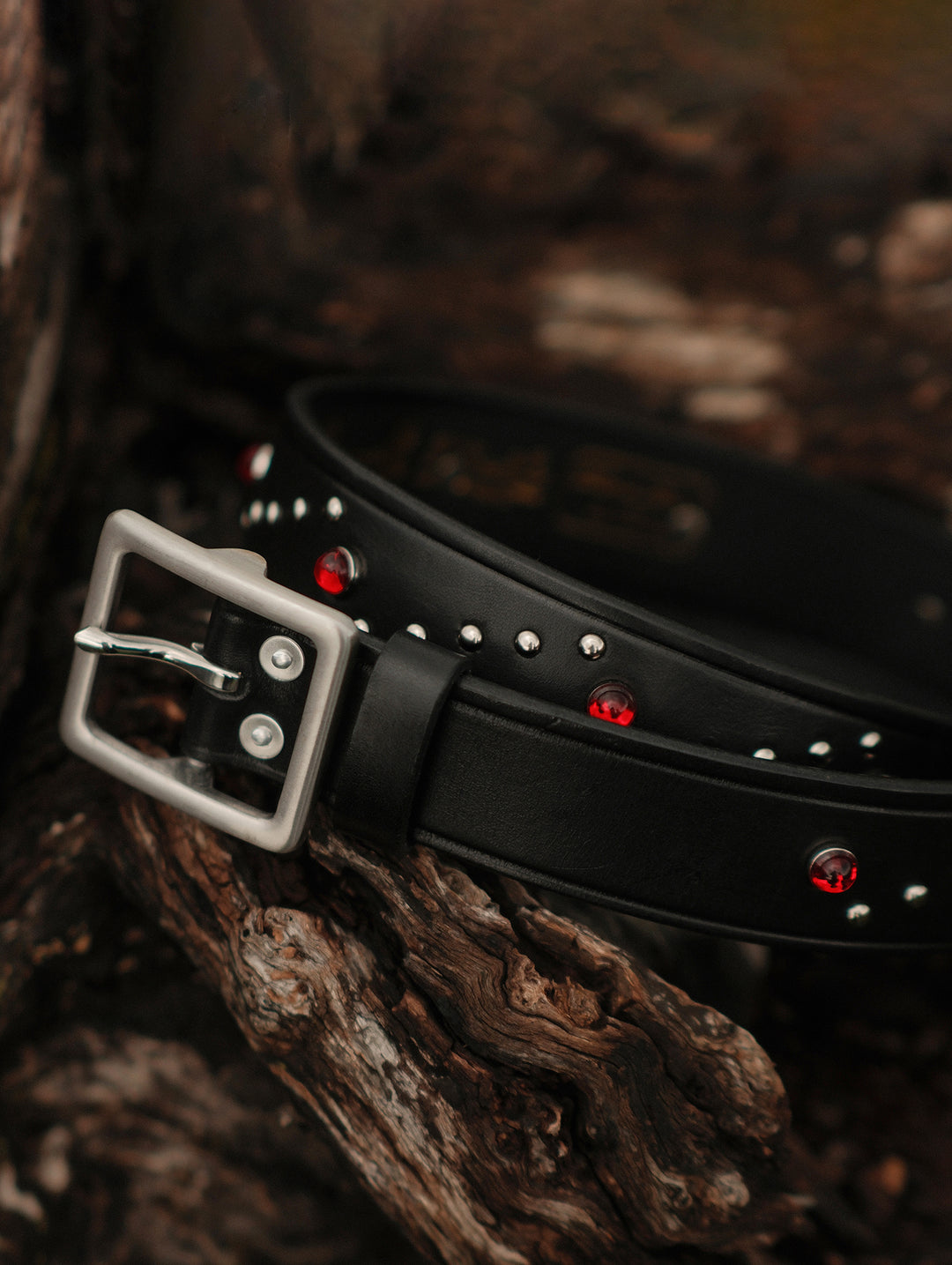Edge-Embossed Full-Grain Leather Studded Belt-Red