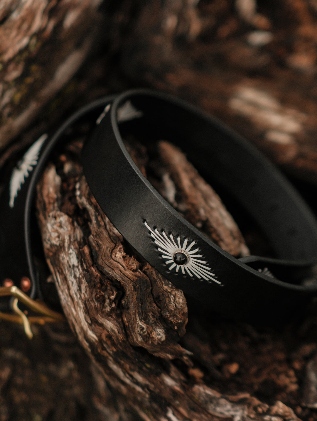 Hand-Stitched Diamond-Pattern Studded Waxed Leather Belt-Black Crystal Studs