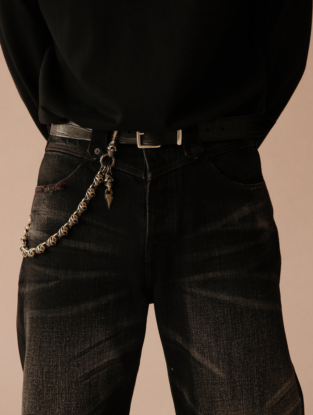 Black Swordsman Mid-Rise Wide-Leg Washed Denim jeans
