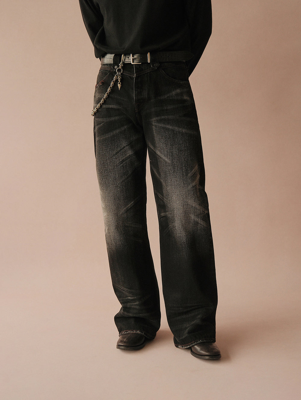Black Swordsman Mid-Rise Wide-Leg Washed Denim jeans