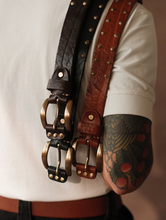 Bison-Grain Leather Cavalry Belt-Black
