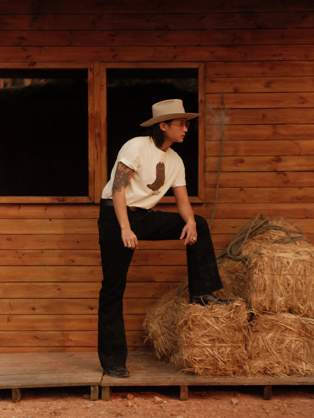 Western Series Vintage Western Boot Graphic T-shirt