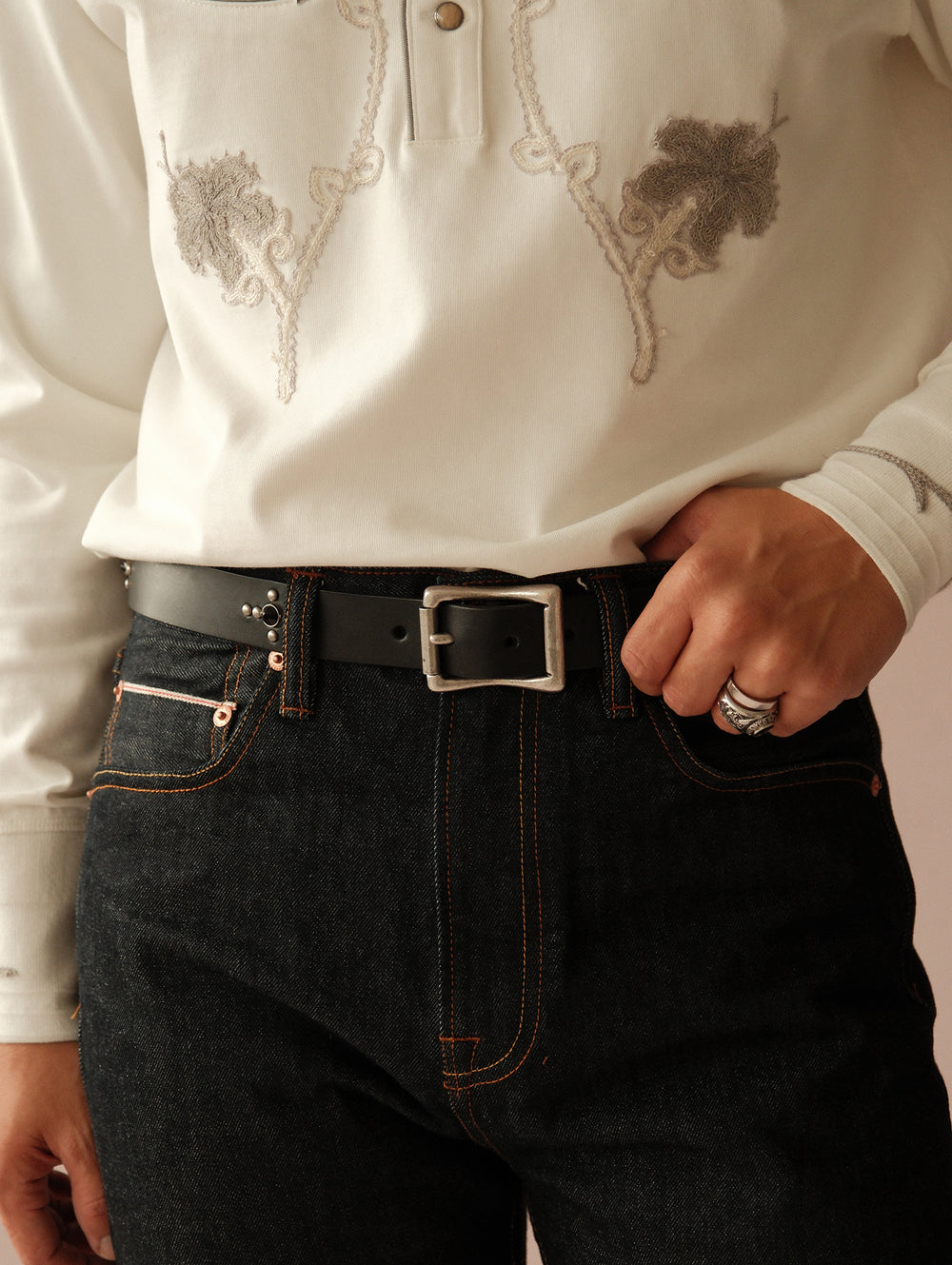 Glass Bead Rivet Belt-Black