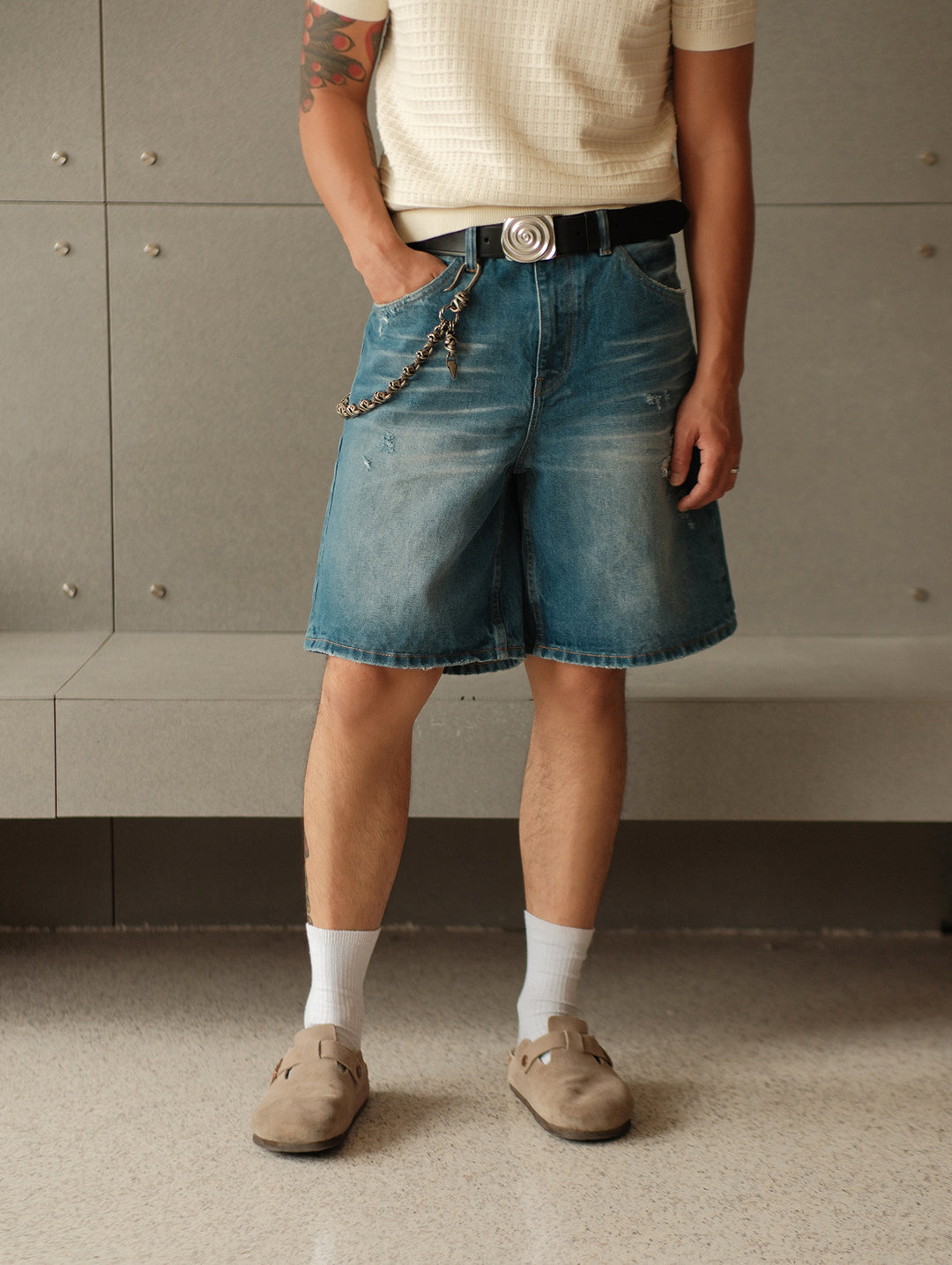 Retro Distressed Denim Shorts-Ice Blue