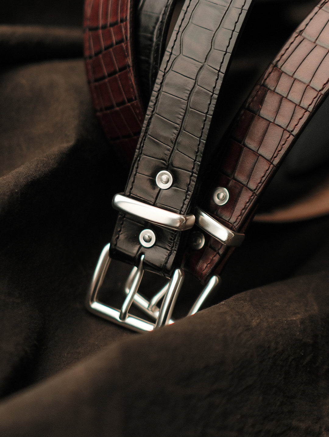 Alligator Bamboo-joint Patterned Embossed Square Buckle Belt-Brown