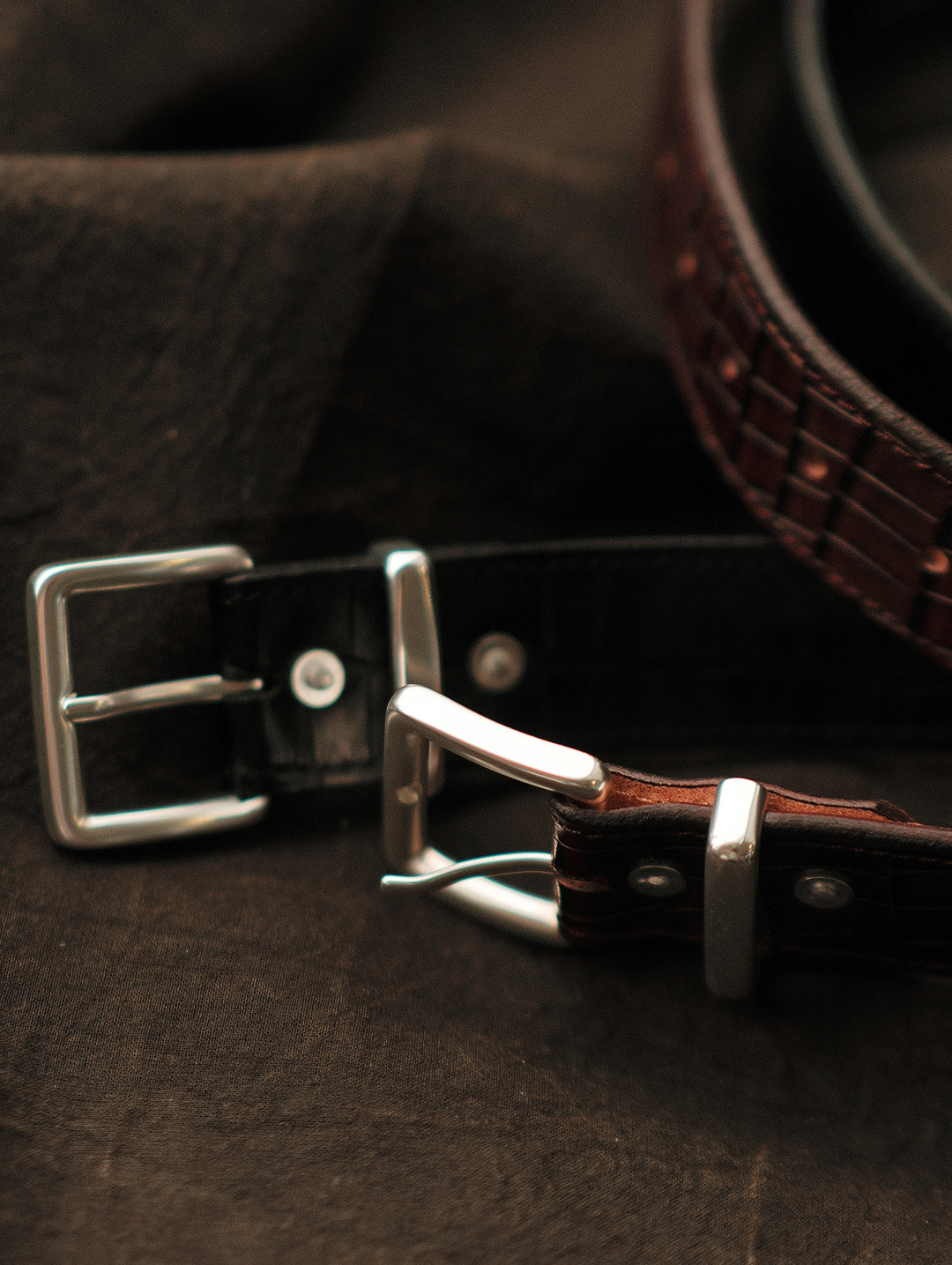 Alligator Bamboo-joint Patterned Embossed Square Buckle Belt-Brown