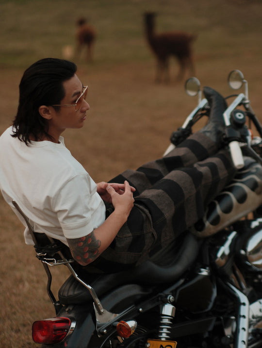 Salt-and-Pepper Selvedge Trim Prison jeans