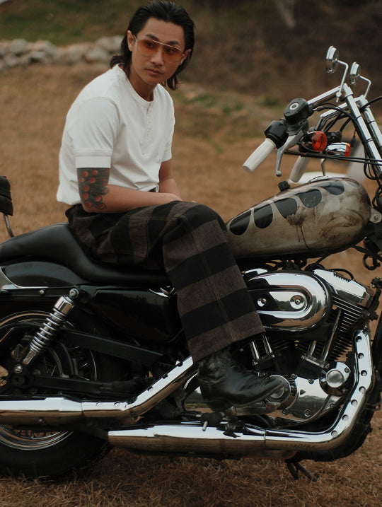 Salt-and-Pepper Selvedge Trim Prison jeans