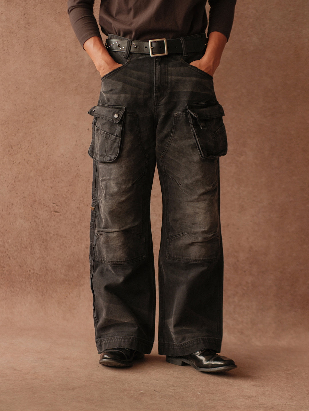 Logger Multi-Pocket Wide-Leg Work pants