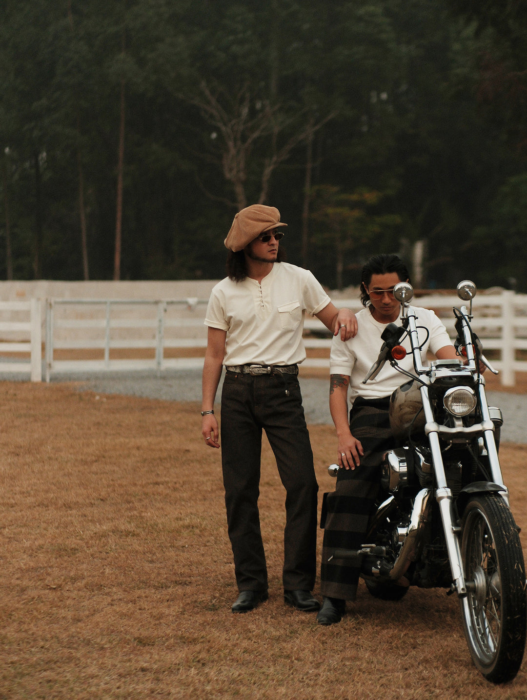 Mvc&Co. 719# Salt-and-Pepper Straight-Fit jeans