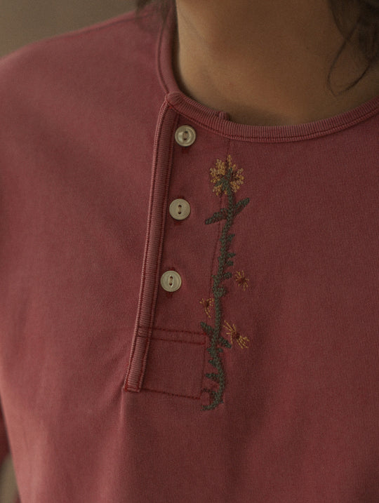 Western Series Floral Embroidered Henley T-shirt-Sun-faded Red