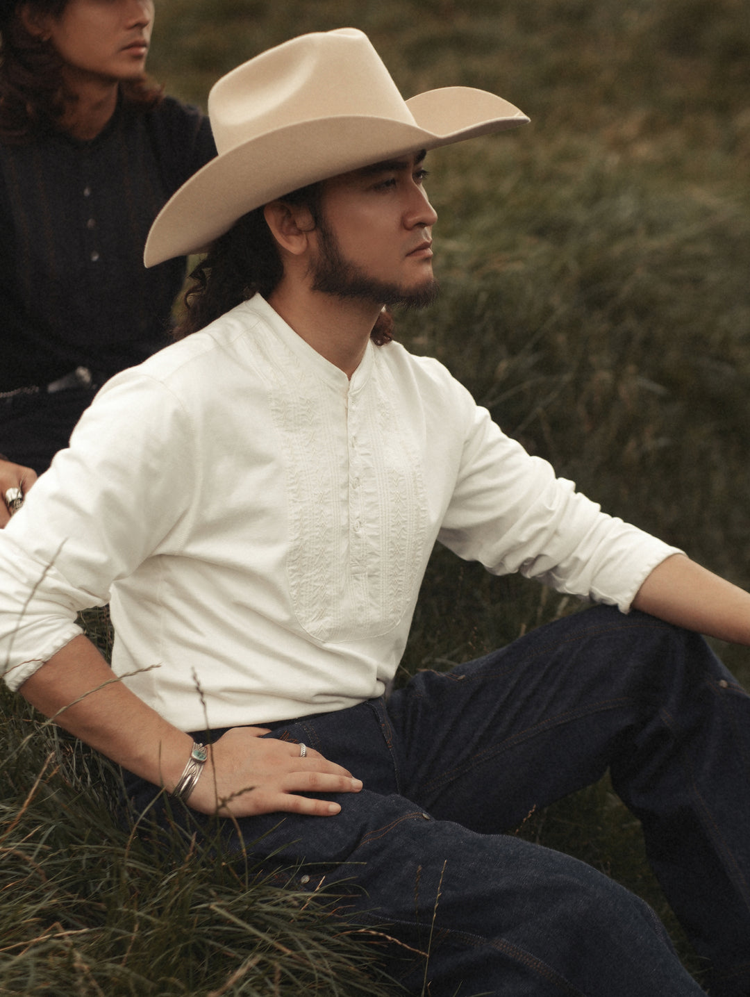 Western Series Embroidered Bib-front Henley shirt-White