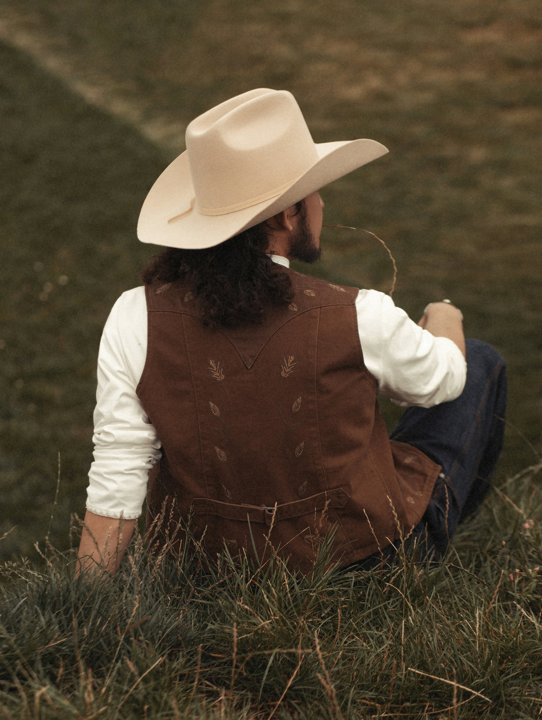 Western Series Shawl-Collar Embroidered Vest