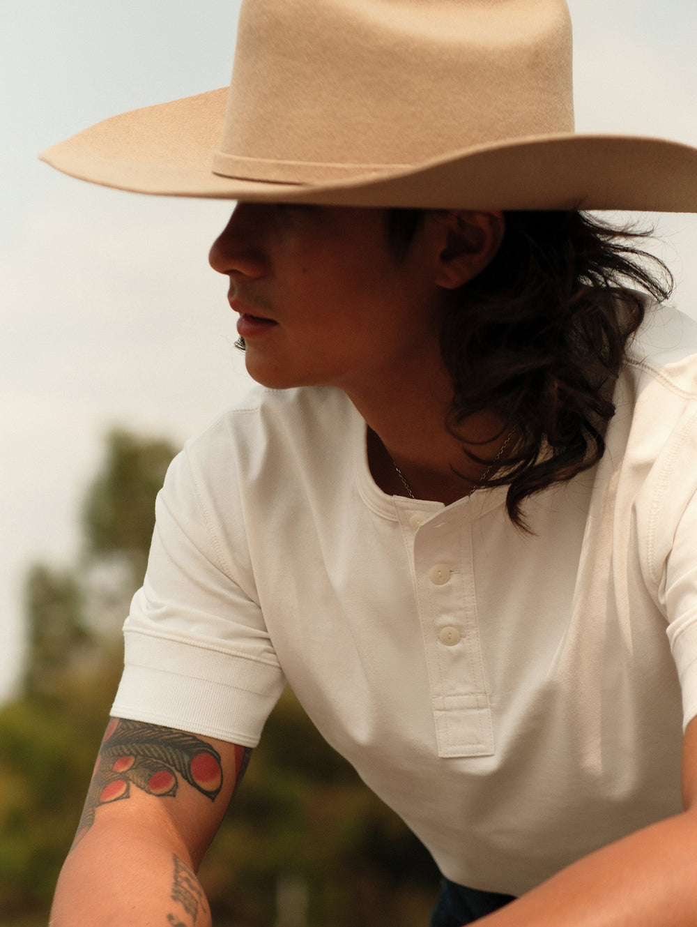 270-gram double-yarn Henley shirt