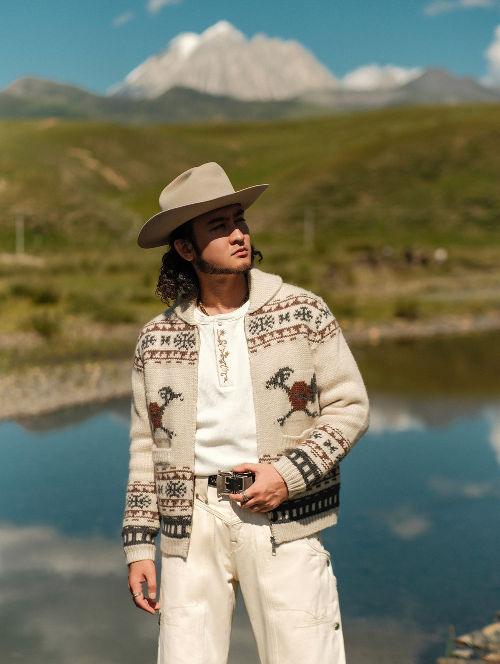 RoadRunner Cowichan Sweater