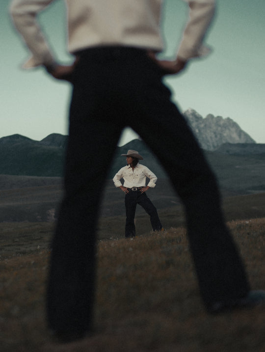 Mvc&Co. White Denim Couching Embroidery Shirt