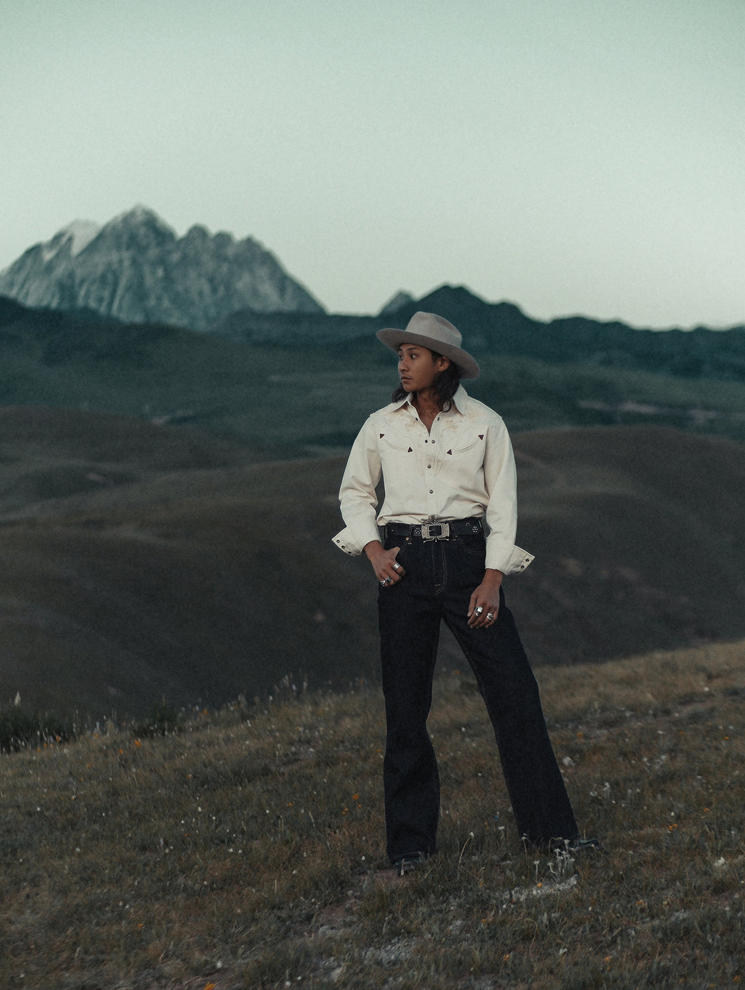 Mvc&Co. White Denim Couching Embroidery Shirt