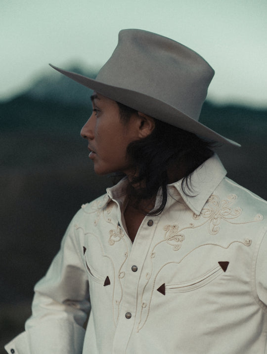 Mvc&Co. White Denim Couching Embroidery Shirt